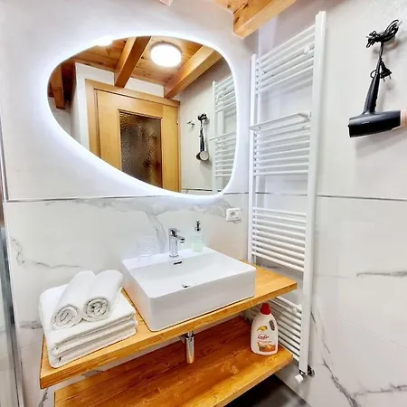 Entreville Centro Citta Lägenhet Aosta