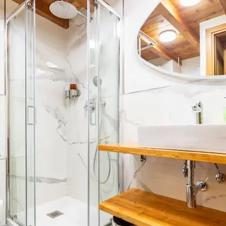 דירה Entreville Centro Citta