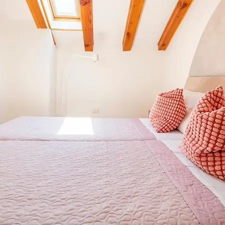 Entreville Centro Citta Apartment *